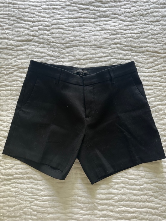 Banana Republic Pants - Banana Republic Black Women's Dress Shorts